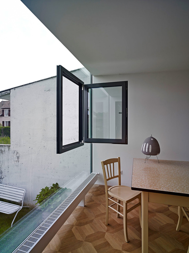 moderna-janela-de-abrir-casa-em-saint-louis-franca