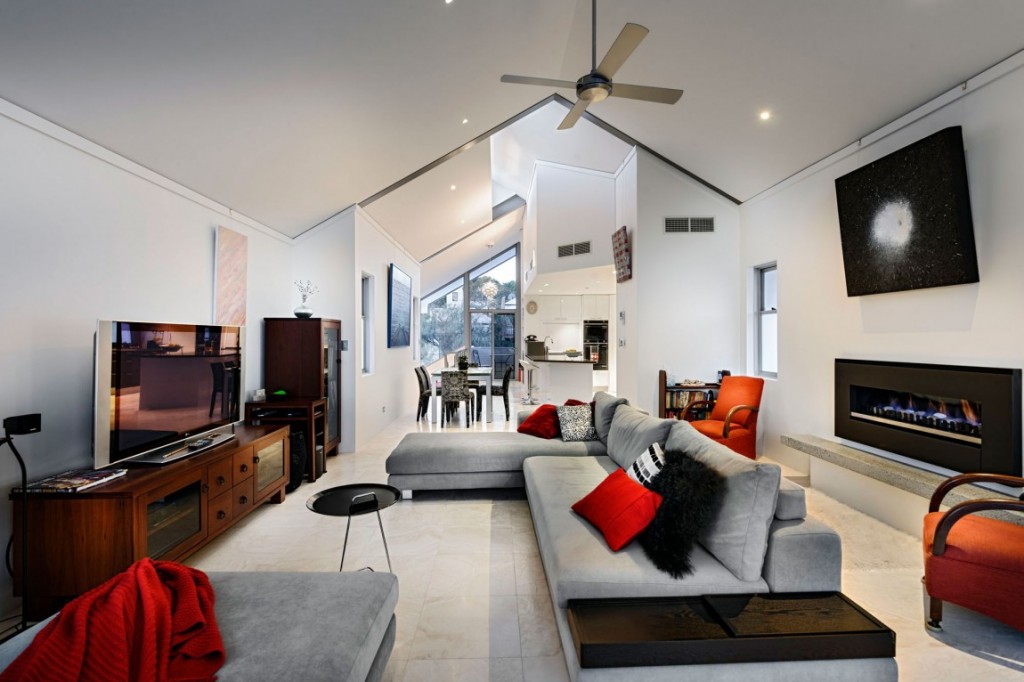 sala-de-tv-casa-boutique-na-australia-por-cambuild