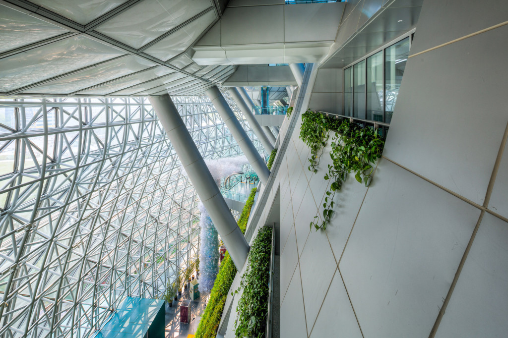 fachada-de-vidro-e-jardim-vertical-da-nova-prefeitura-de-seul-coreia-do-sul